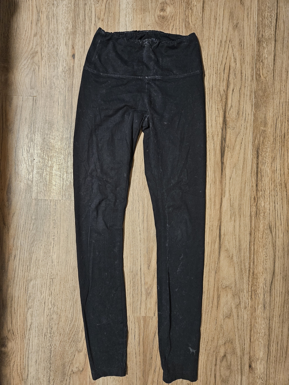 PINK Victoria's Secret Black Acid Wash High-Rise Leggings